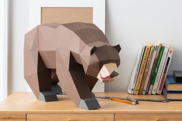 Grizzly Bear Paper Sculpture: 3D SVG Animals